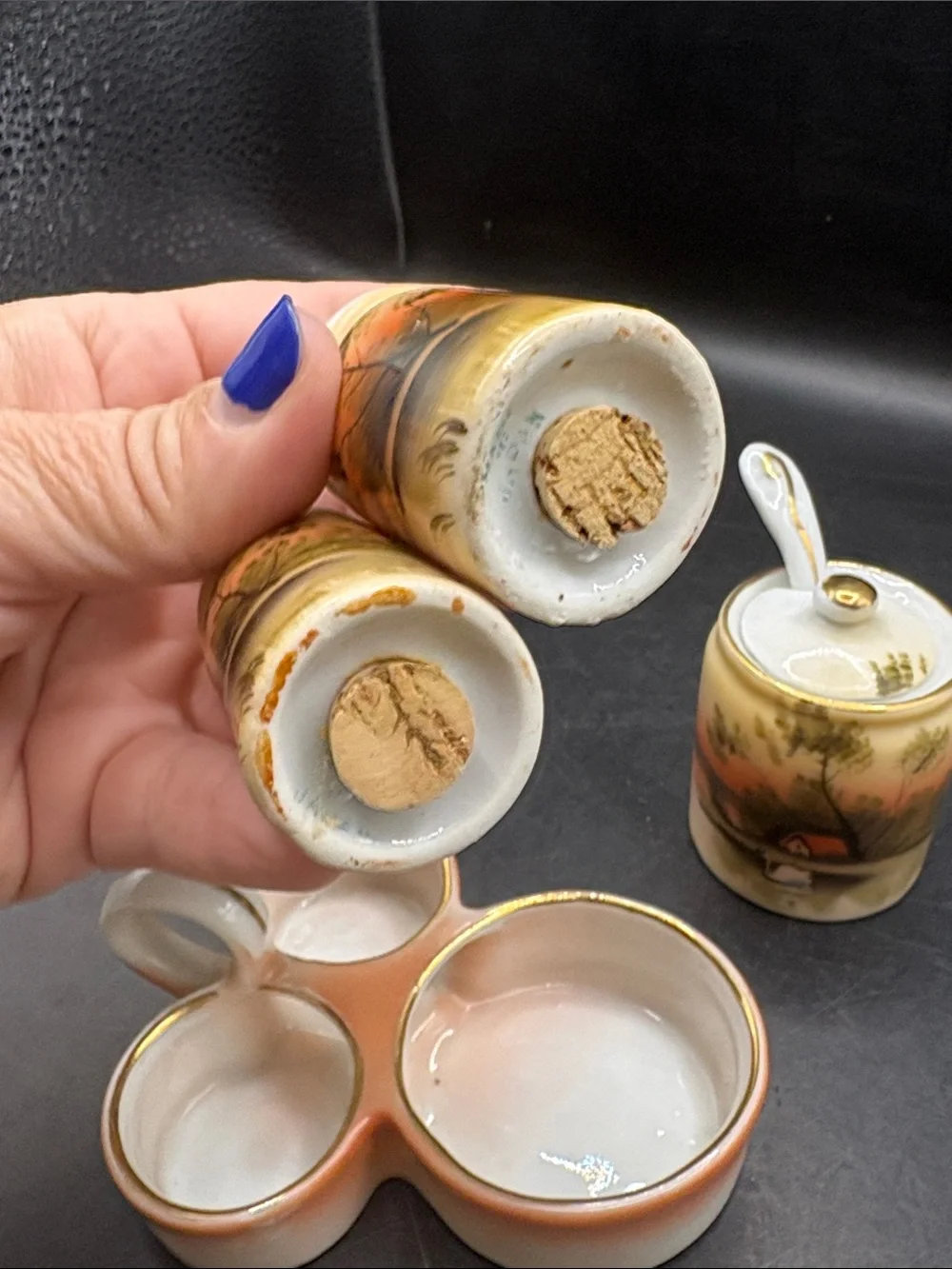 Hand-Painted Tree in Meadow Japan Condiment Set